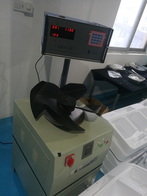 江苏立式3公斤平衡机